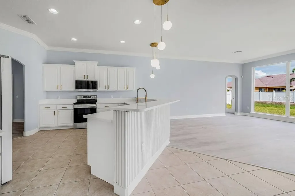 258 Terranova Boulevard Winter Haven FL 33880