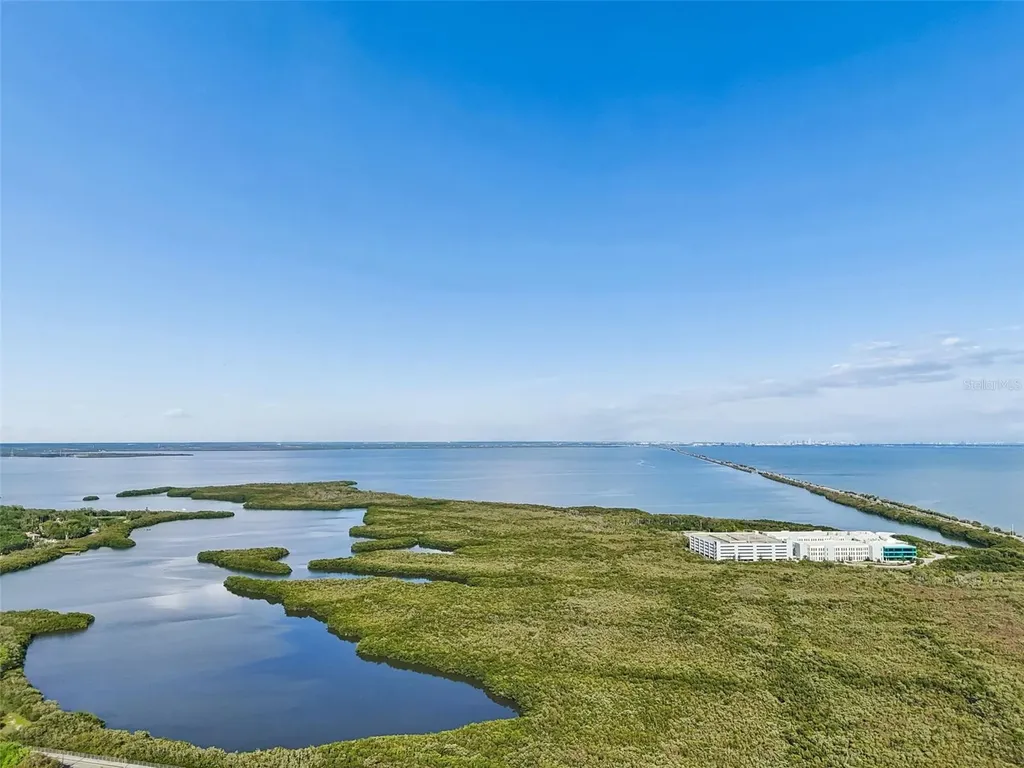 3112 Oyster Bayou Way Clearwater FL 33759
