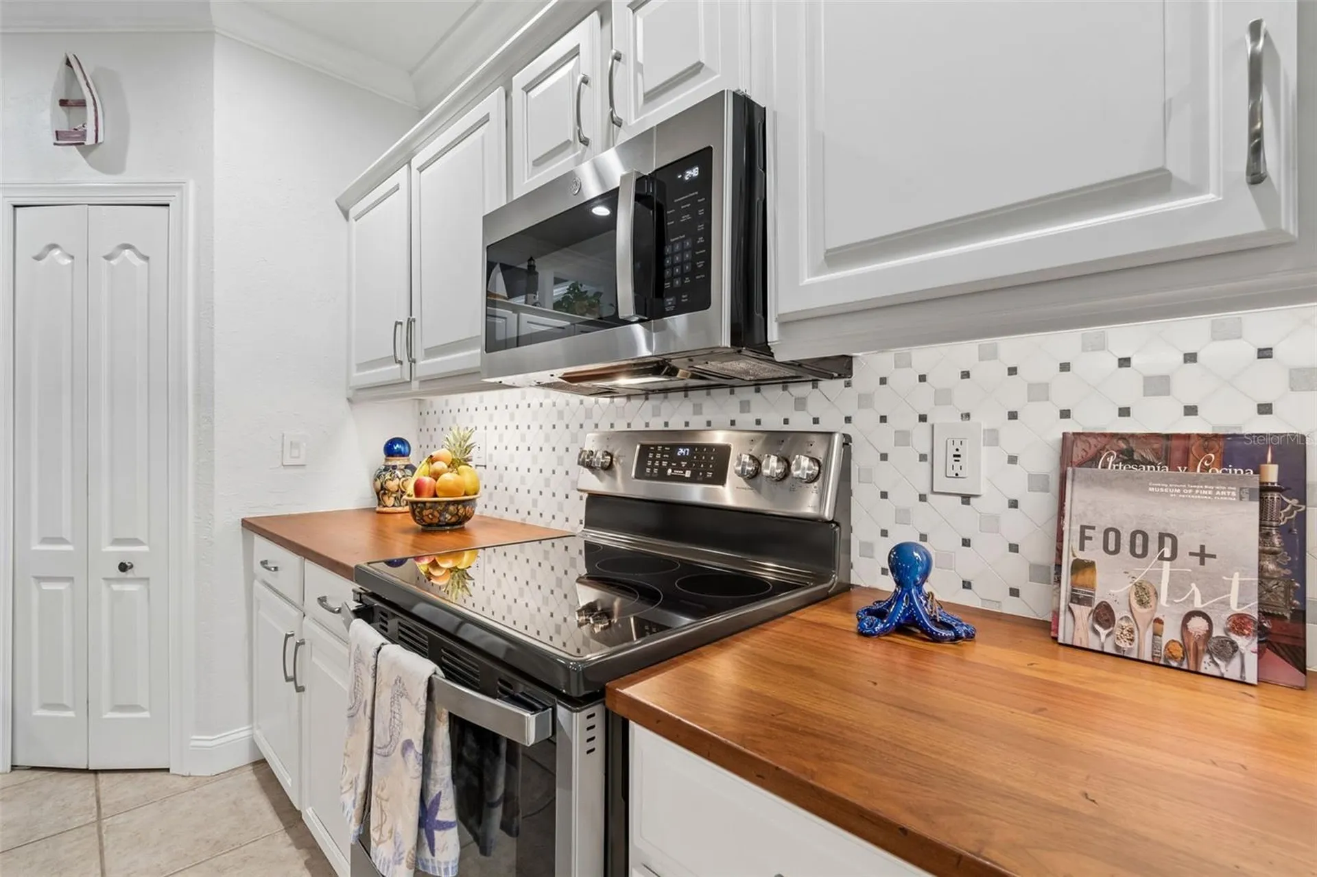 3112 Oyster Bayou Way Clearwater FL 33759