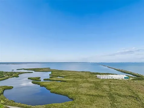3112 Oyster Bayou Way Clearwater FL 33759