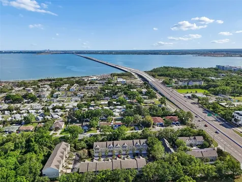 3112 Oyster Bayou Way Clearwater FL 33759