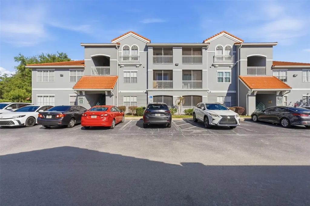 18001 Richmond Place Drive Tampa FL 33647