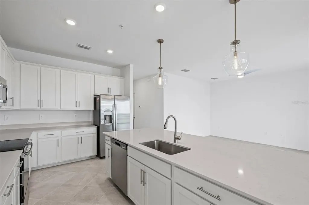 19140 Scallop Loop Bradenton FL 34211