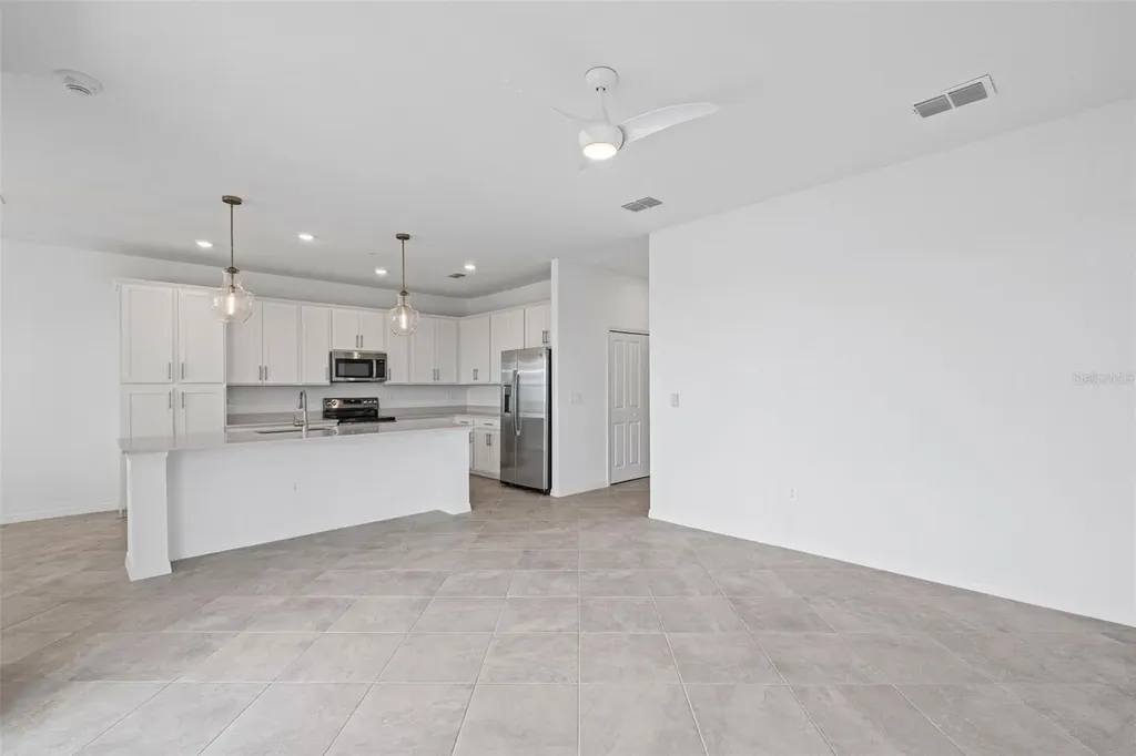 19140 Scallop Loop Bradenton FL 34211