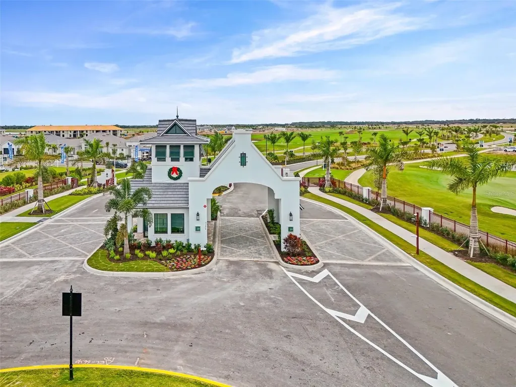 19140 Scallop Loop Bradenton FL 34211