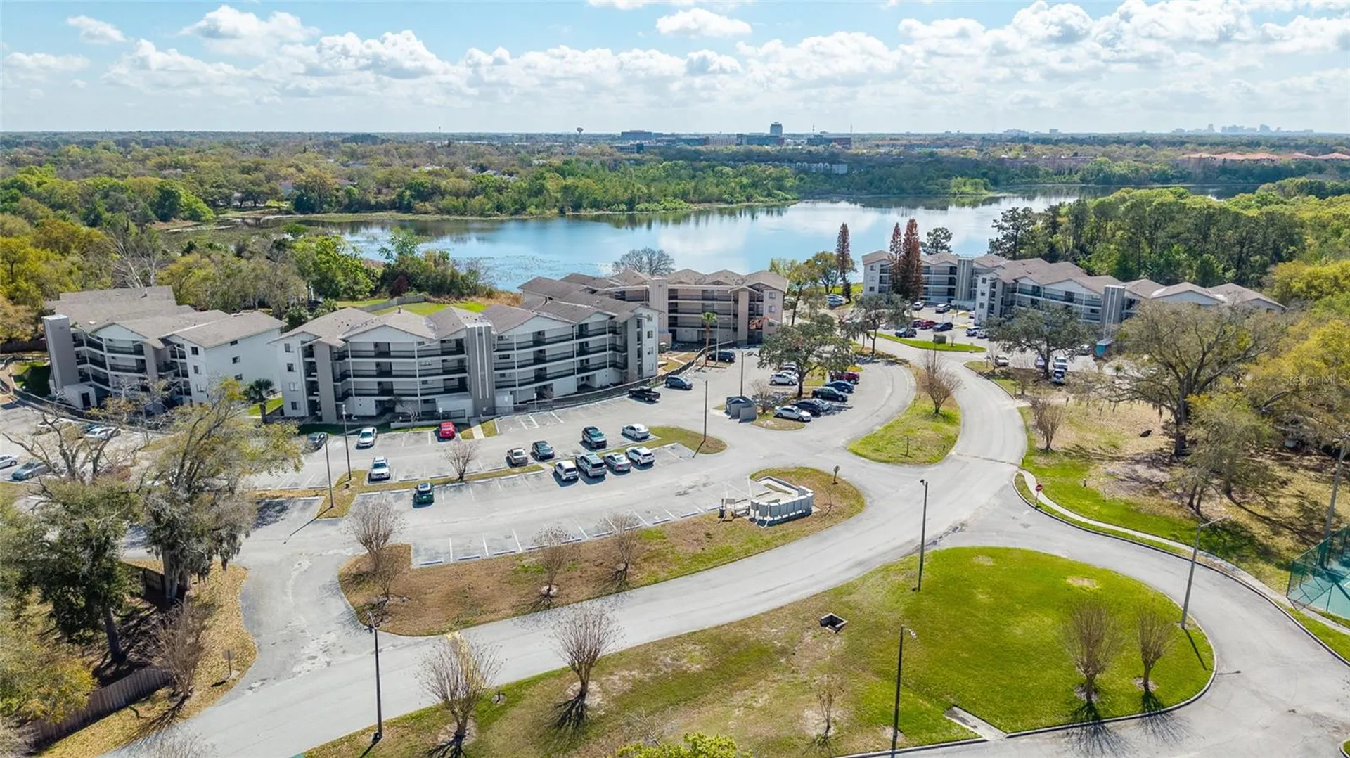 1064 Lotus Parkway Altamonte Springs FL 32714