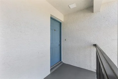 1064 Lotus Parkway Altamonte Springs FL 32714