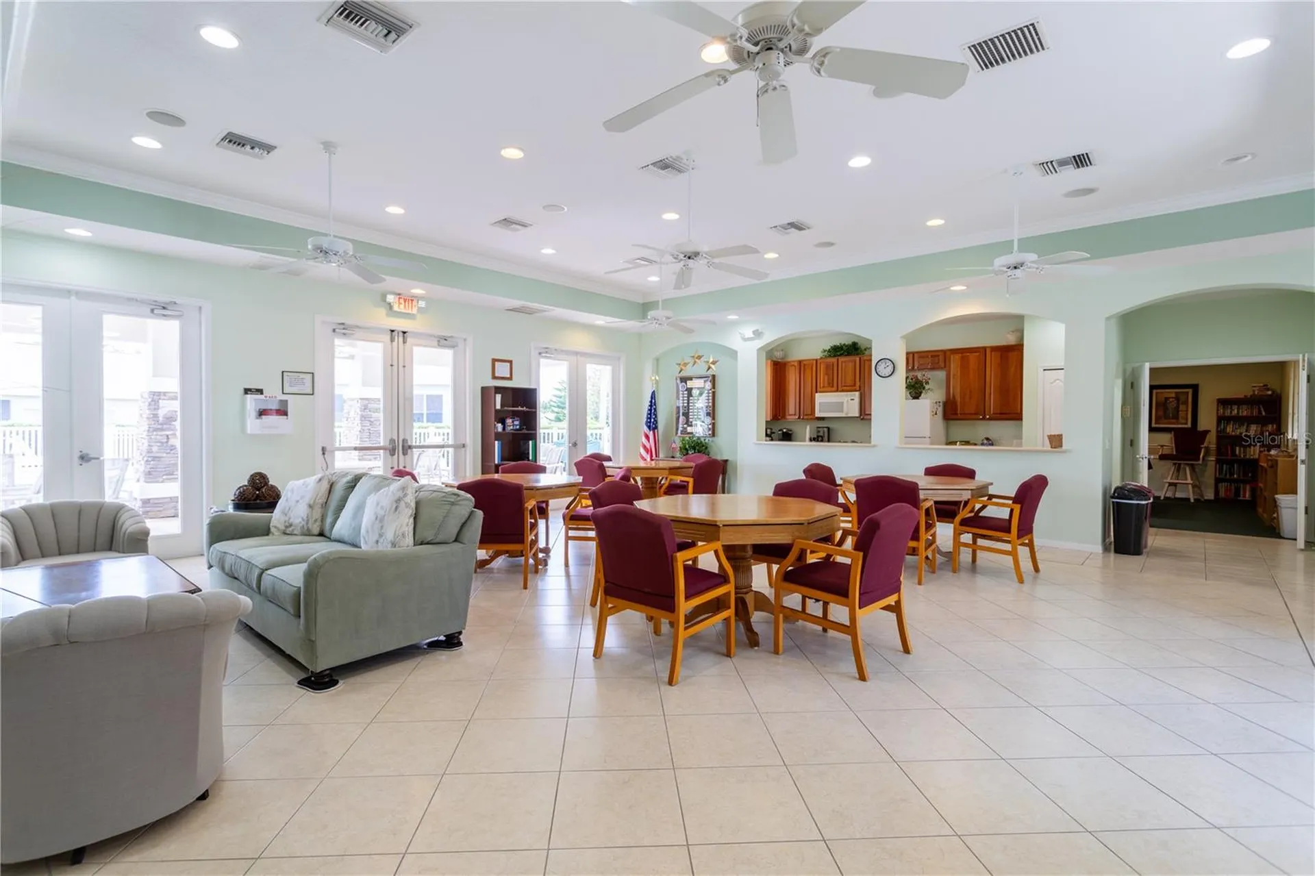 2815 Wood Pointe Drive Holiday FL 34691