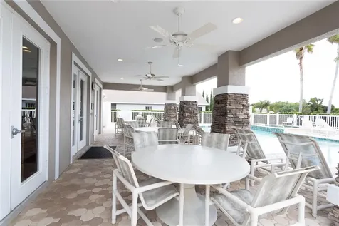 2815 Wood Pointe Drive Holiday FL 34691
