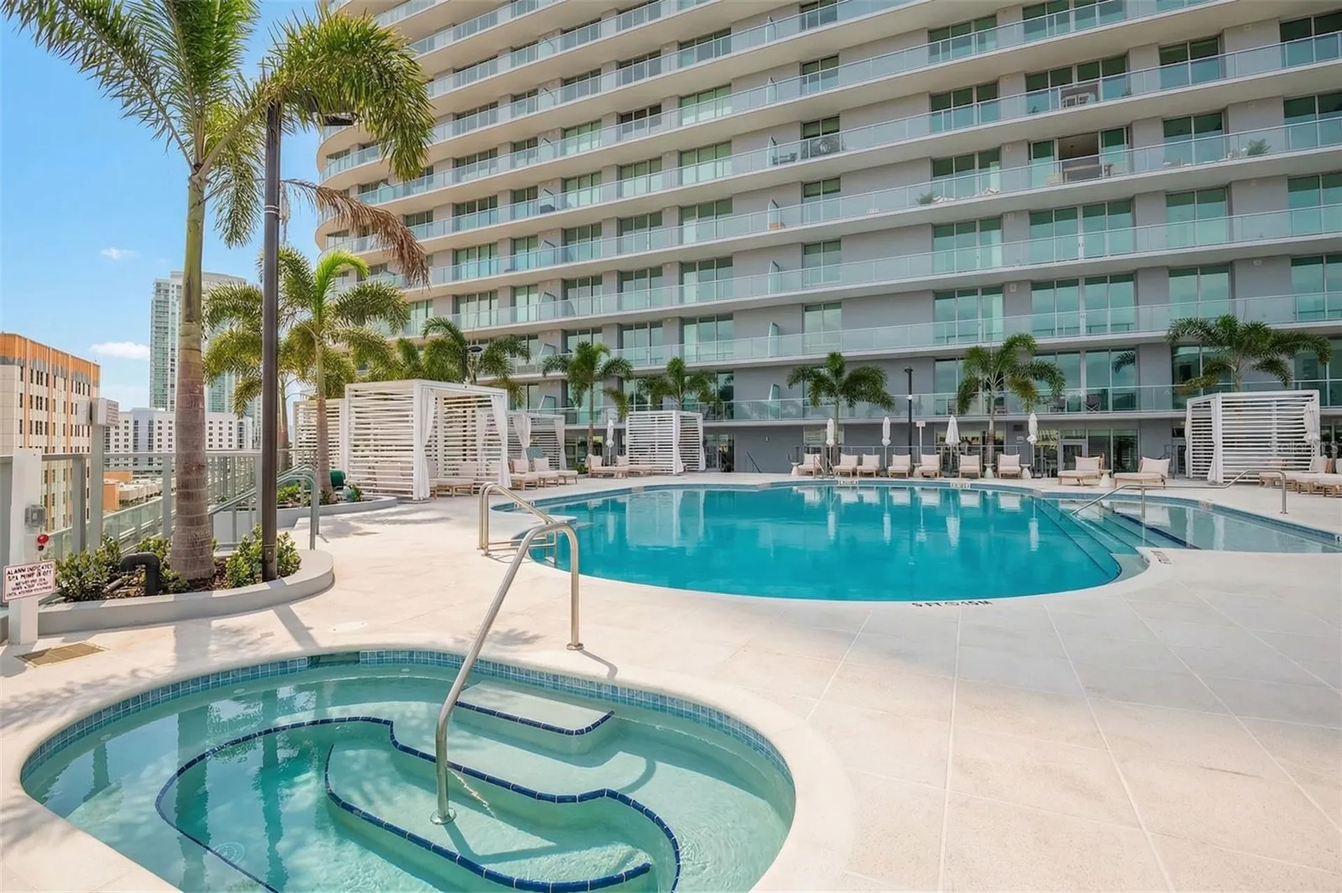400 Central Avenue St Petersburg FL 33701