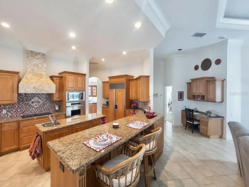 9110 Deer Court Venice FL 34293