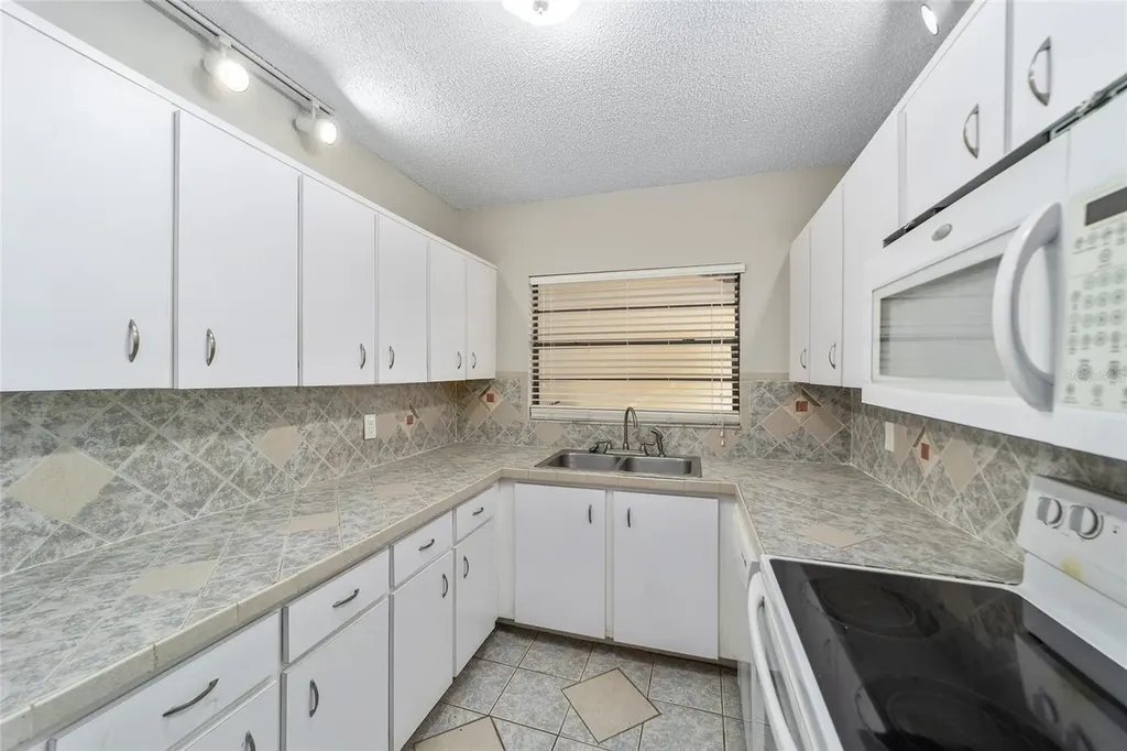 3401 E Fort King Street Ocala FL 34470