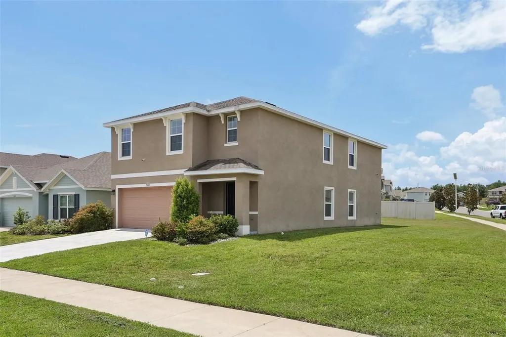 7530 Broad Pointe Drive Zephyrhills FL 33540