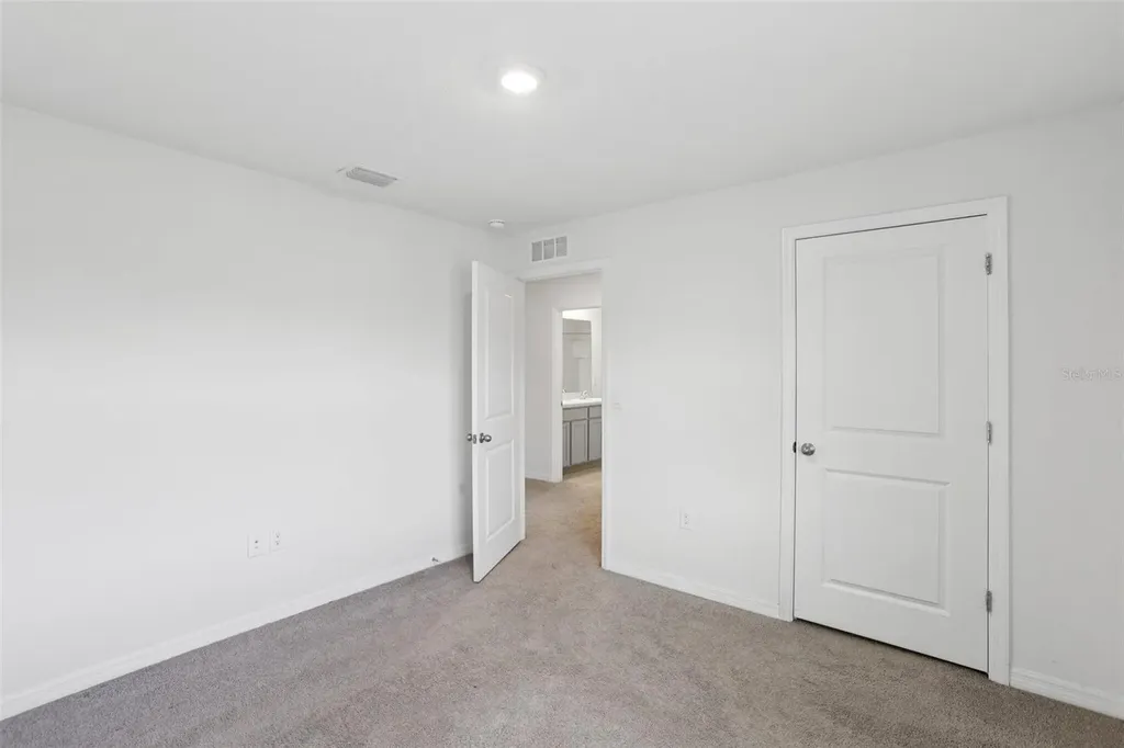 7530 Broad Pointe Drive Zephyrhills FL 33540