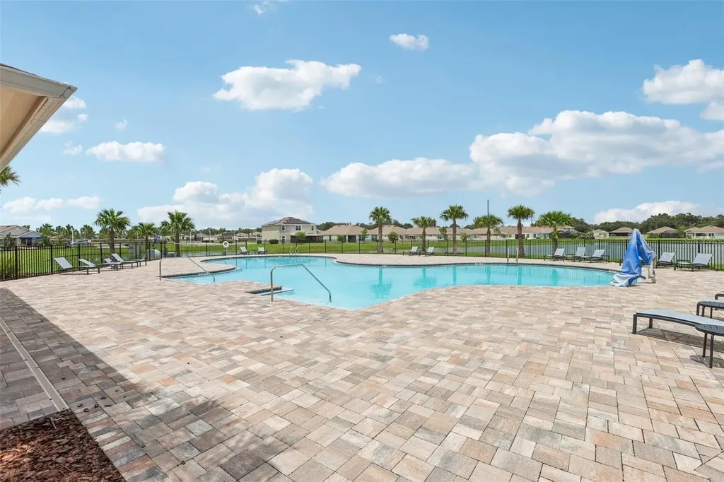 7530 Broad Pointe Drive Zephyrhills FL 33540
