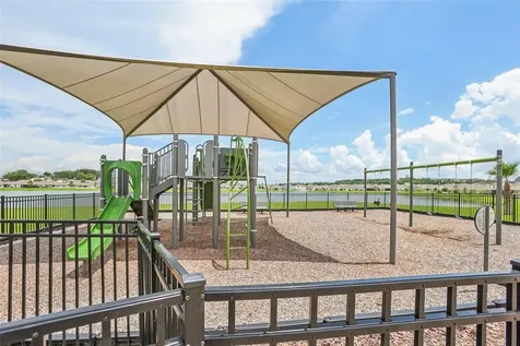 7530 Broad Pointe Drive Zephyrhills FL 33540