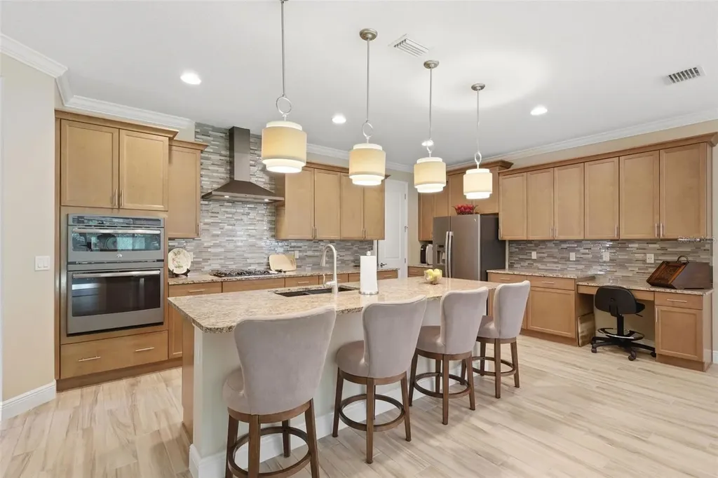 918 S Victoria Hills Drive Deland FL 32724
