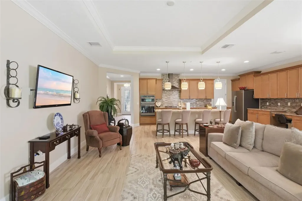 918 S Victoria Hills Drive Deland FL 32724