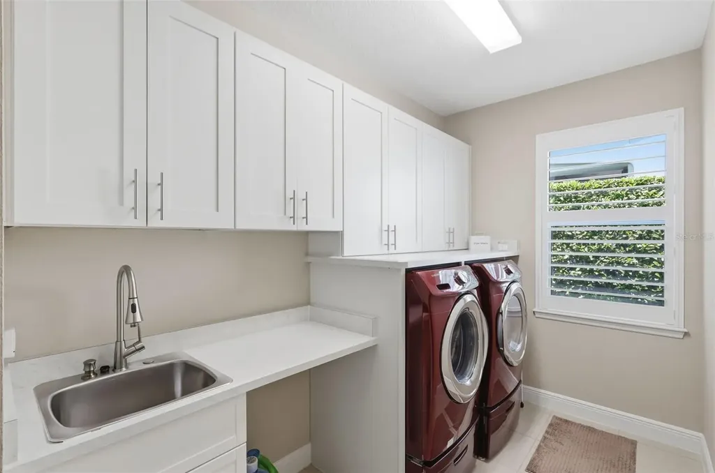 918 S Victoria Hills Drive Deland FL 32724