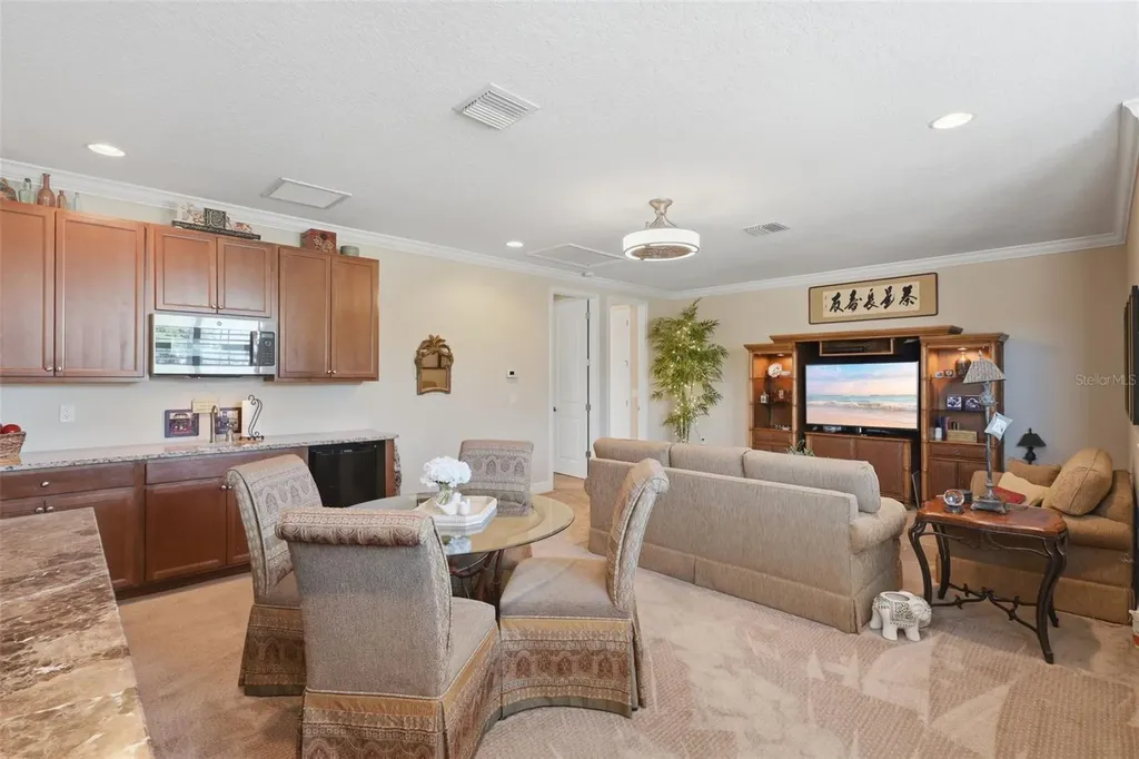 918 S Victoria Hills Drive Deland FL 32724