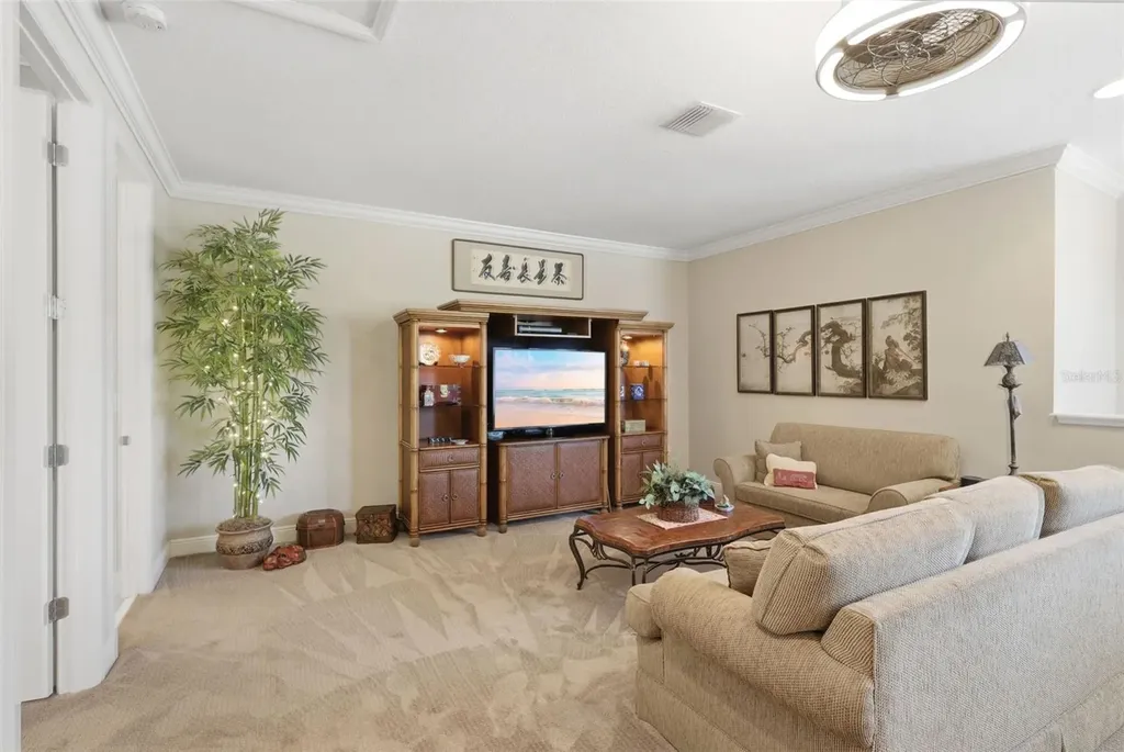 918 S Victoria Hills Drive Deland FL 32724