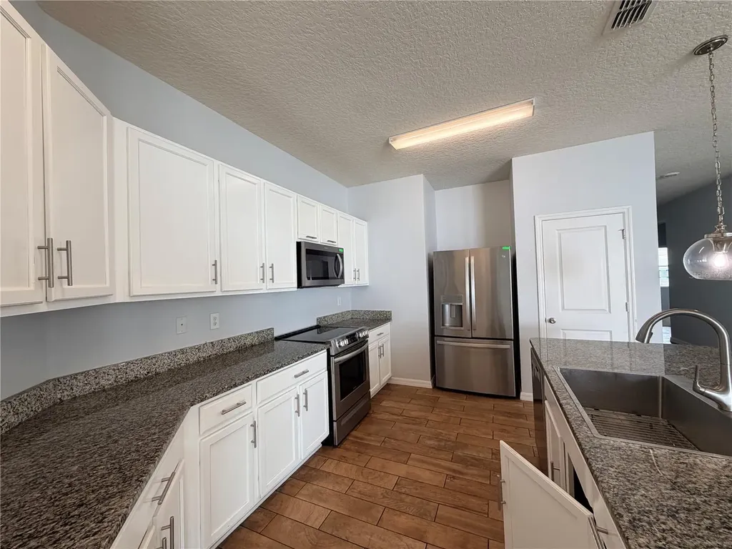 2316 Biscotto Circle Davenport FL 33897