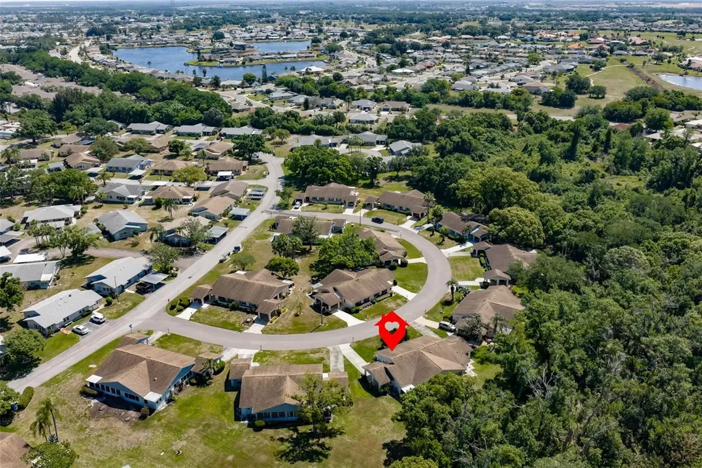 511 Finsbury Circle Sun City Center FL 33573