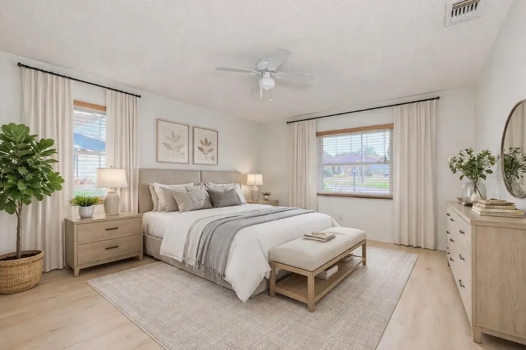 511 Finsbury Circle Sun City Center FL 33573