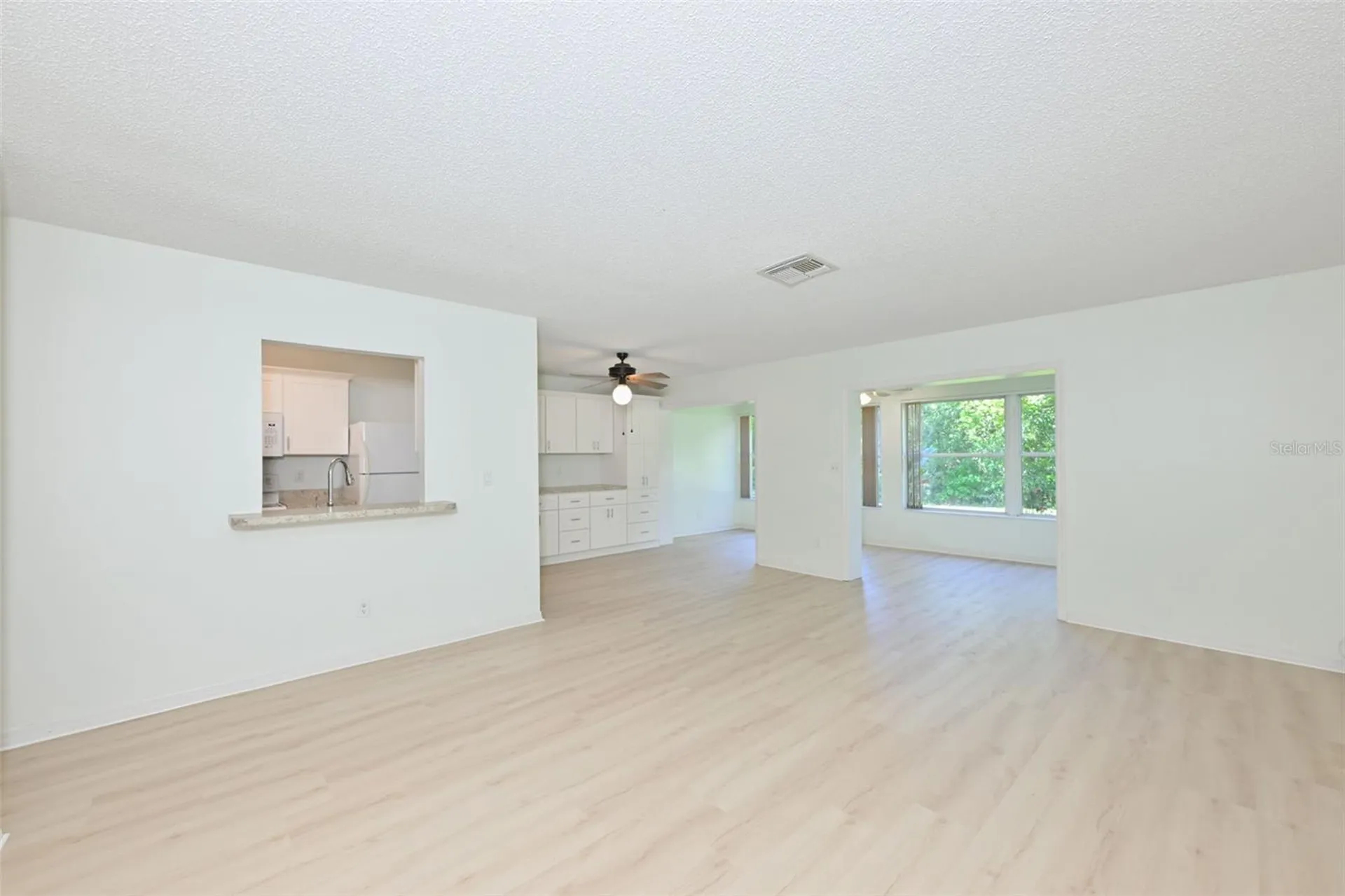 511 Finsbury Circle Sun City Center FL 33573