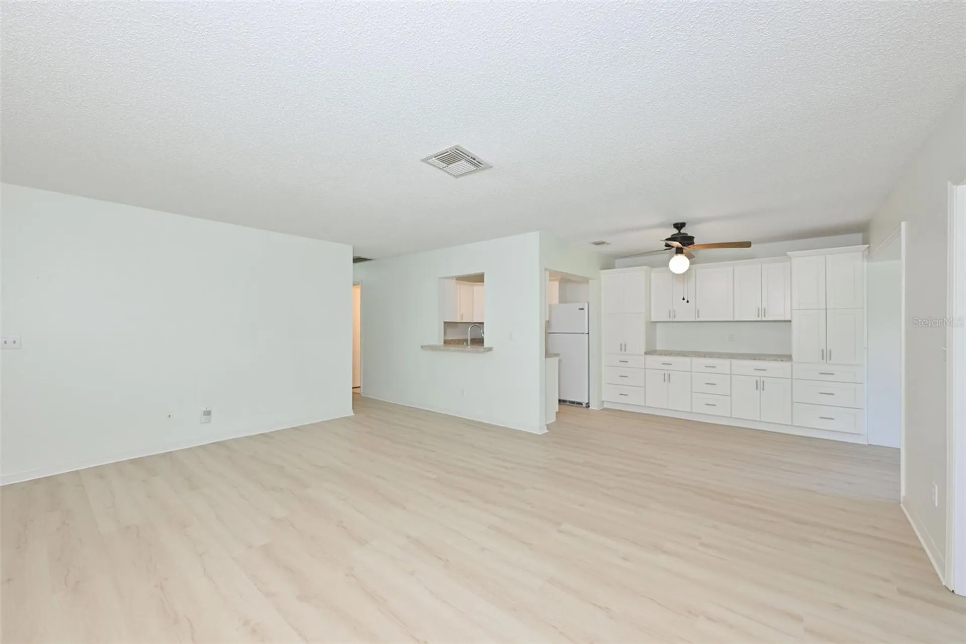 511 Finsbury Circle Sun City Center FL 33573