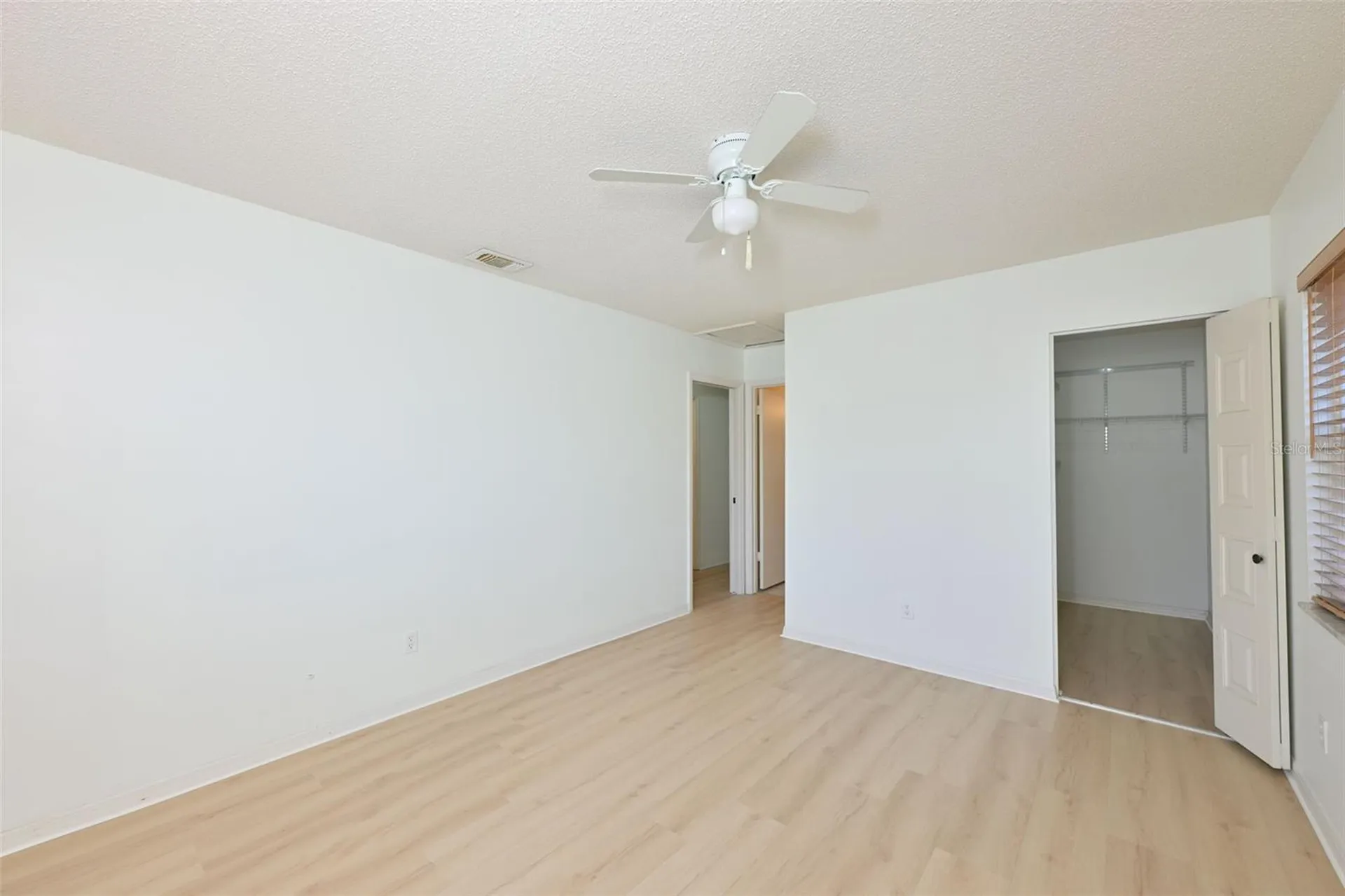 511 Finsbury Circle Sun City Center FL 33573