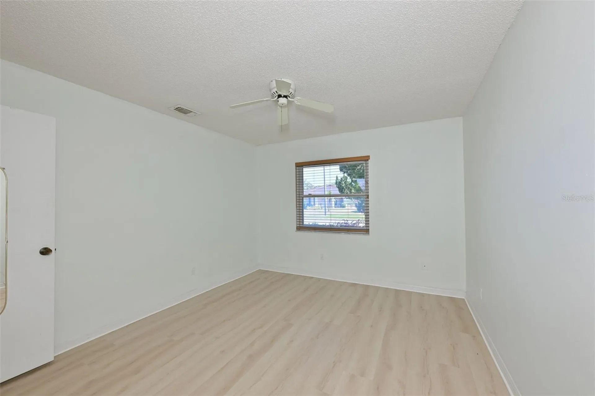 511 Finsbury Circle Sun City Center FL 33573