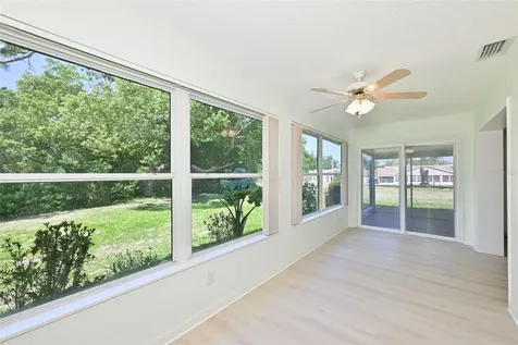 511 Finsbury Circle Sun City Center FL 33573
