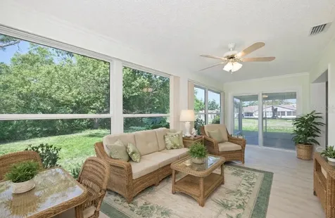 511 Finsbury Circle Sun City Center FL 33573