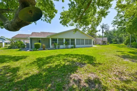 511 Finsbury Circle Sun City Center FL 33573