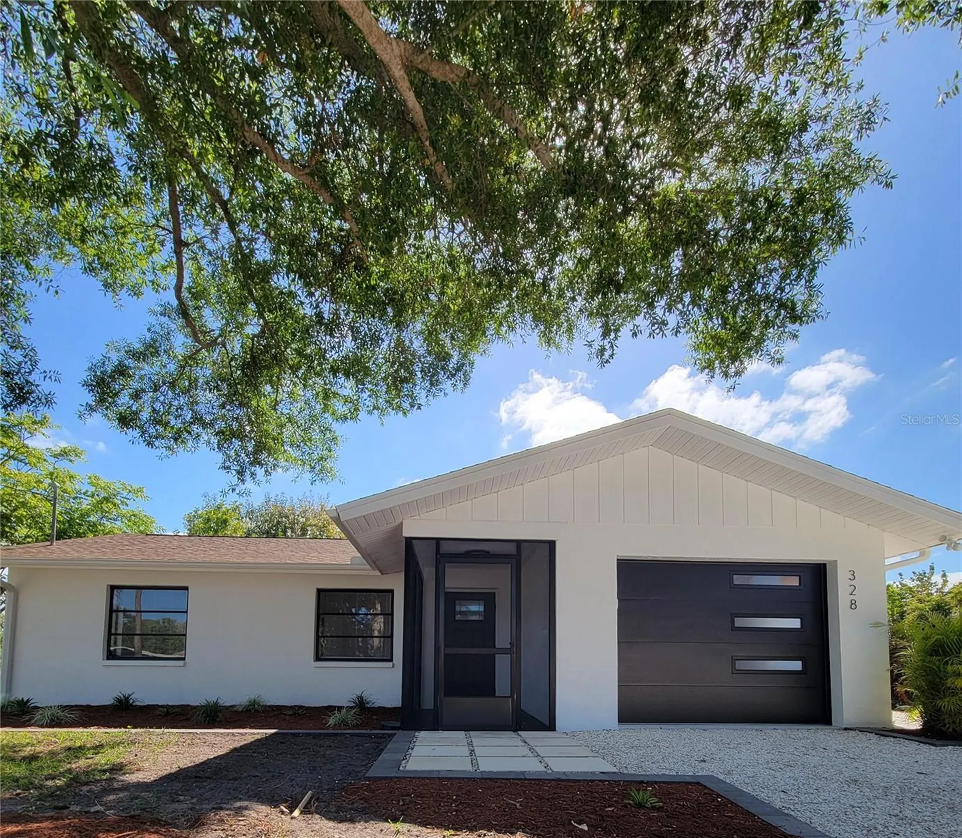 328 E Bay Street Osprey FL 34229