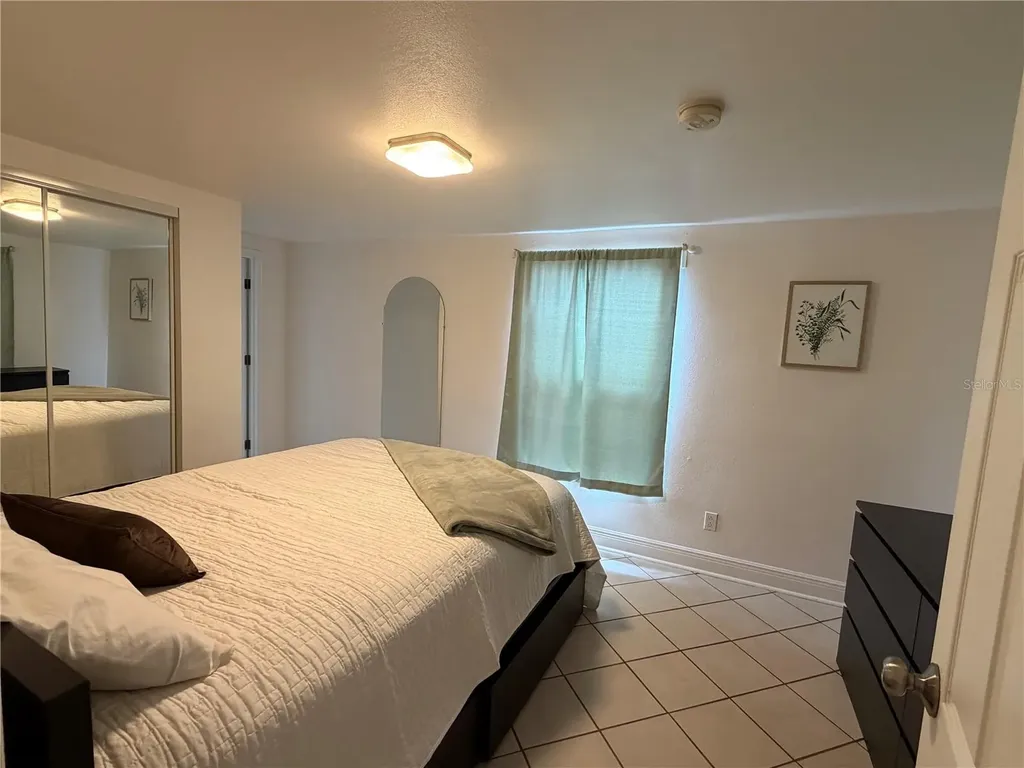 203 W Crest 1/2 Avenue Tampa FL 33603