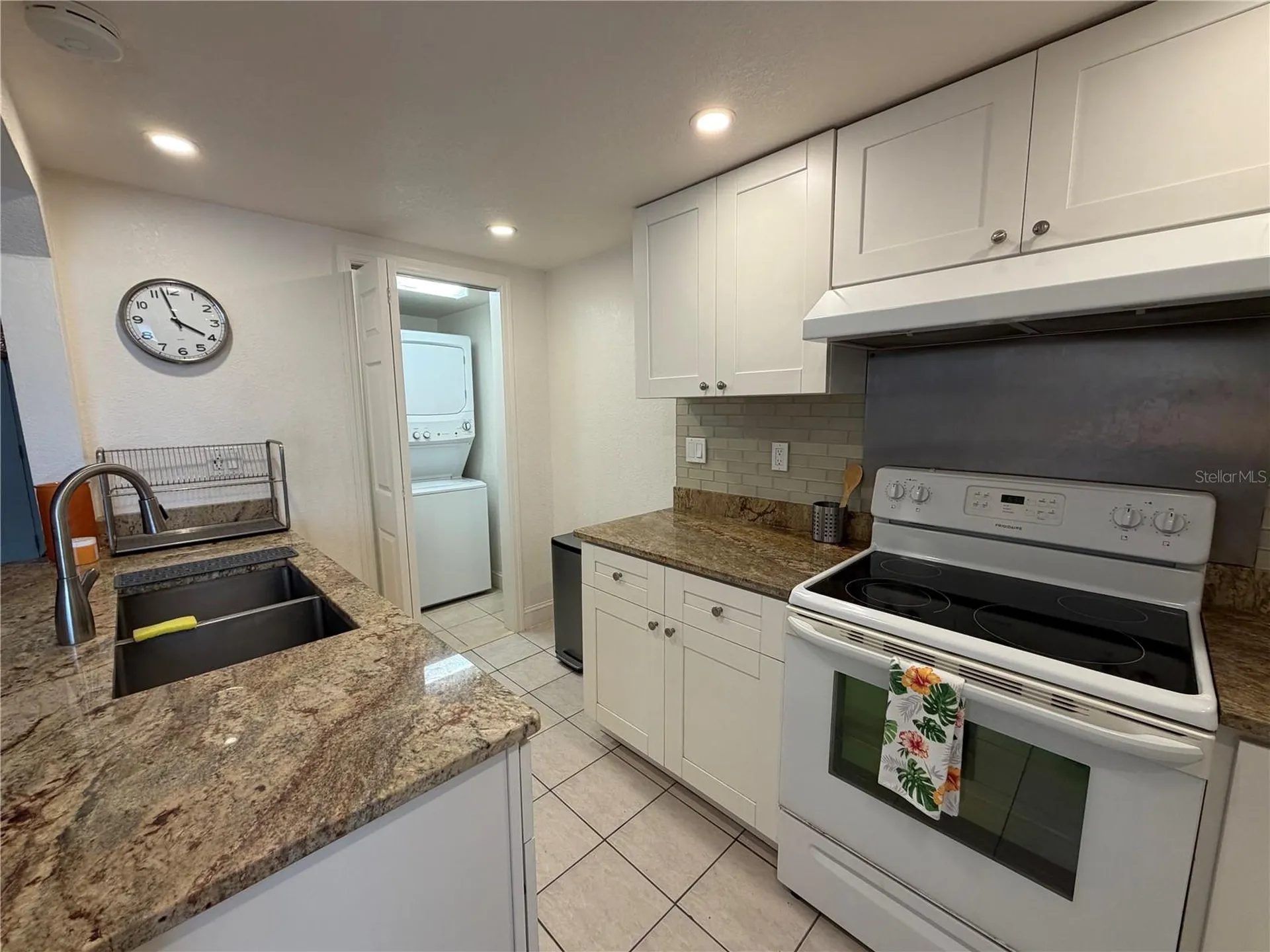 203 W Crest 1/2 Avenue Tampa FL 33603