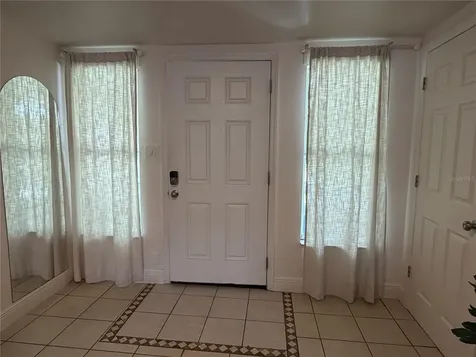 203 W Crest 1/2 Avenue Tampa FL 33603