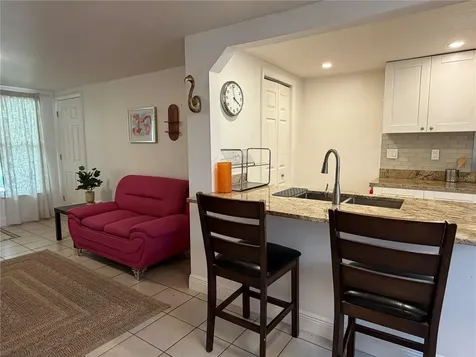 203 W Crest 1/2 Avenue Tampa FL 33603
