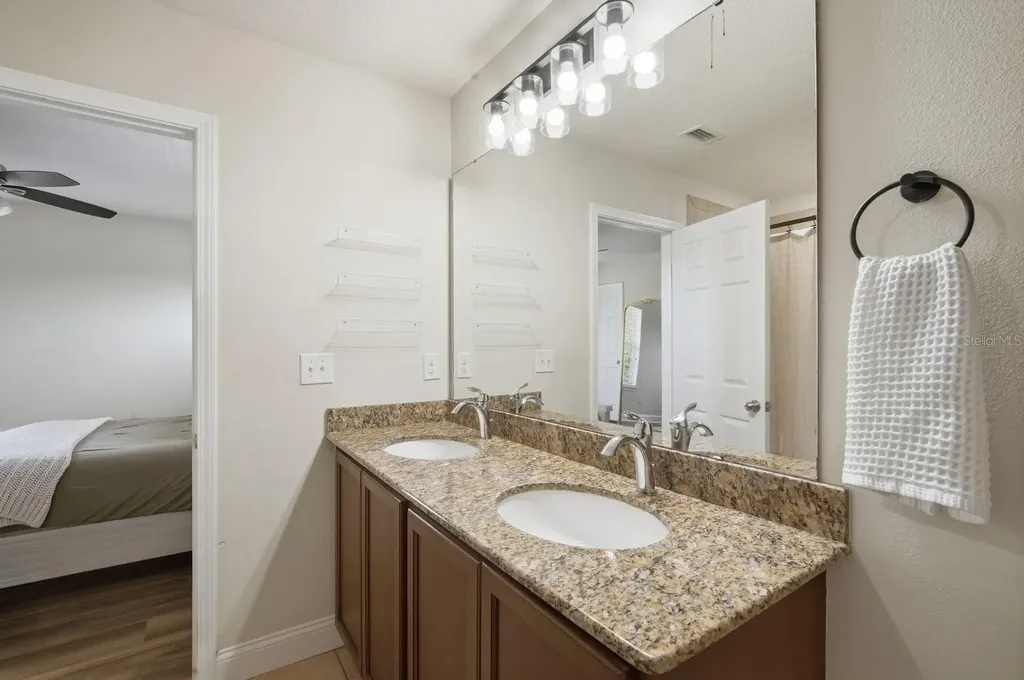 4711 Chatterton Way Riverview FL 33578