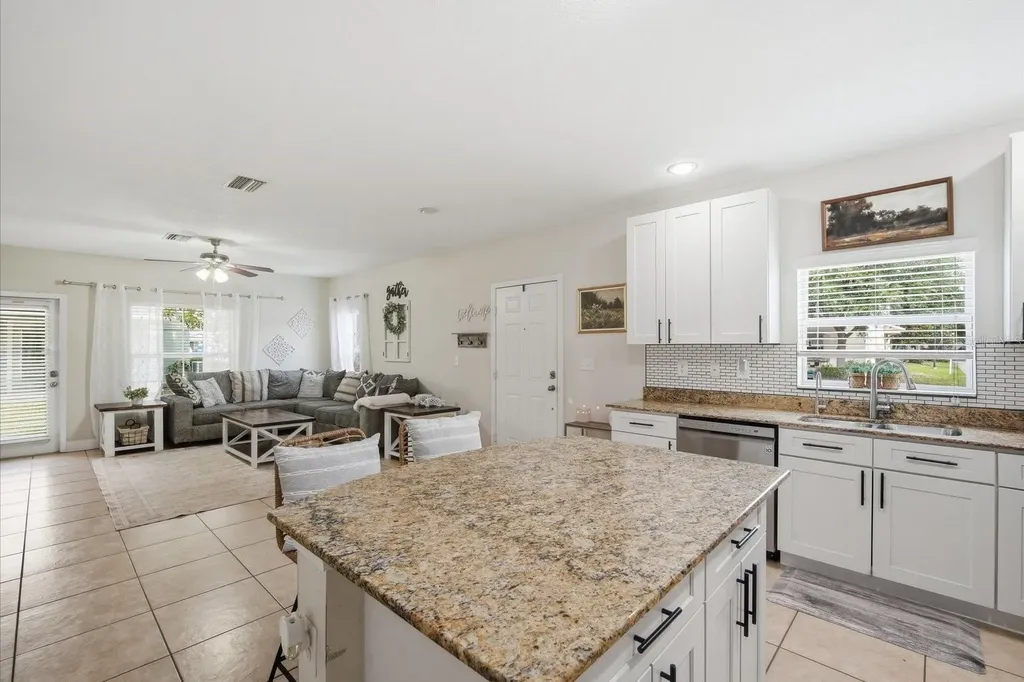 4711 Chatterton Way Riverview FL 33578