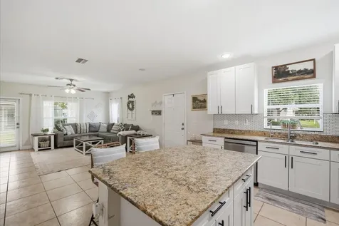 4711 Chatterton Way Riverview FL 33578