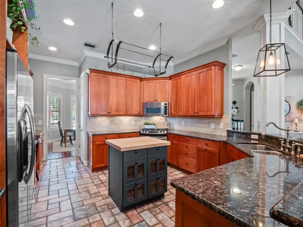 2219 Ridgewind Way Windermere FL 34786