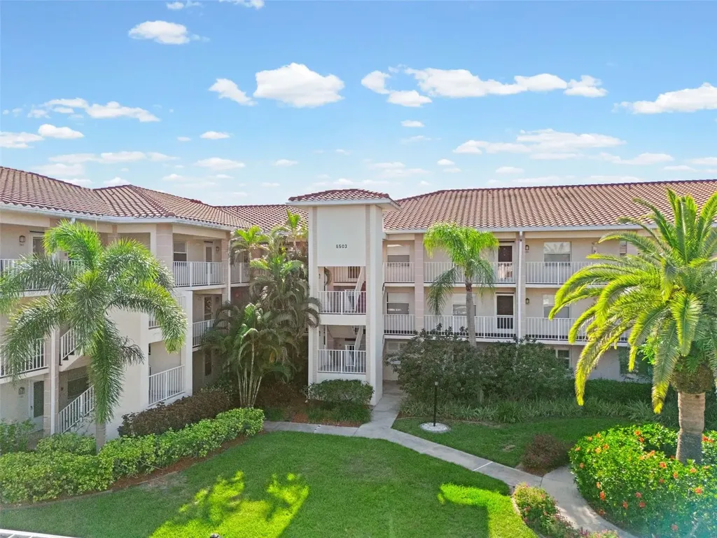 6503 Stone River Road Bradenton FL 34203