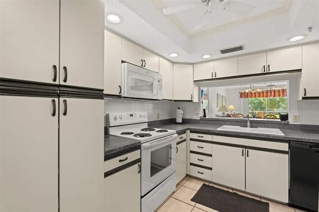 6503 Stone River Road Bradenton FL 34203