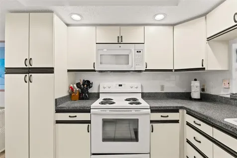 6503 Stone River Road Bradenton FL 34203