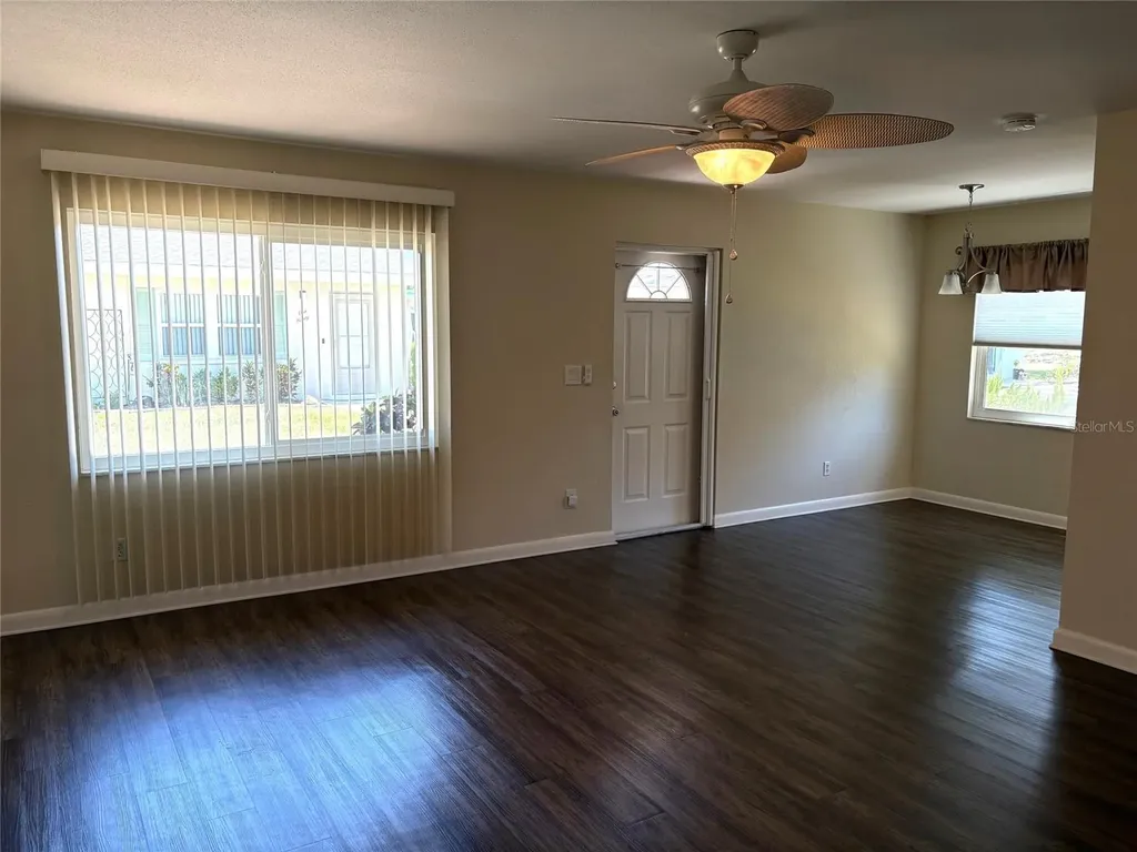 2202 Clubhouse Drive Sun City Center FL 33573