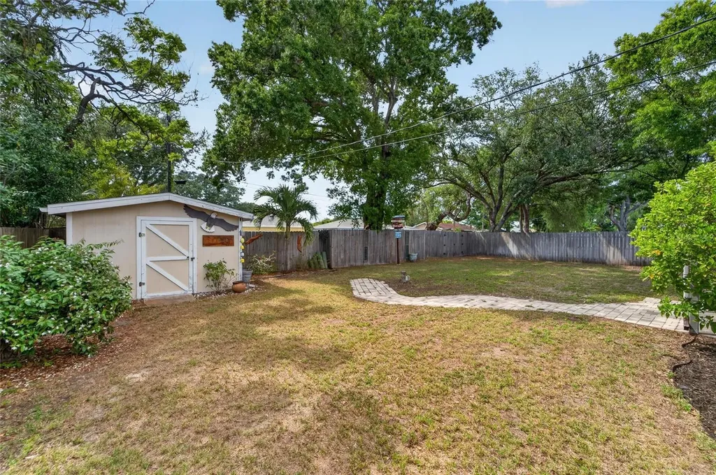 2842 61st Lane N St Petersburg FL 33710
