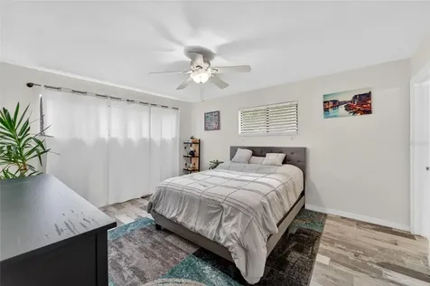 2842 61st Lane N St Petersburg FL 33710